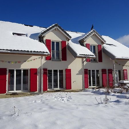 Centre Viayoga Hotel Сен-Серг Екстериор снимка